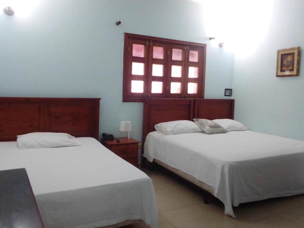 Hotel Aluge Σάντο Ντομίγκο Εξωτερικό φωτογραφία