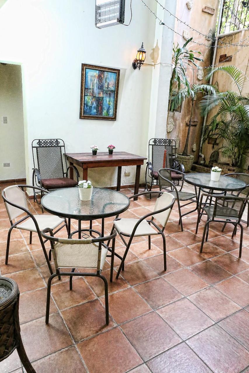 Hotel Aluge Σάντο Ντομίγκο Εξωτερικό φωτογραφία